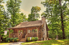 ER65 - Eagles Point - Great location, Close to all the action! cabin